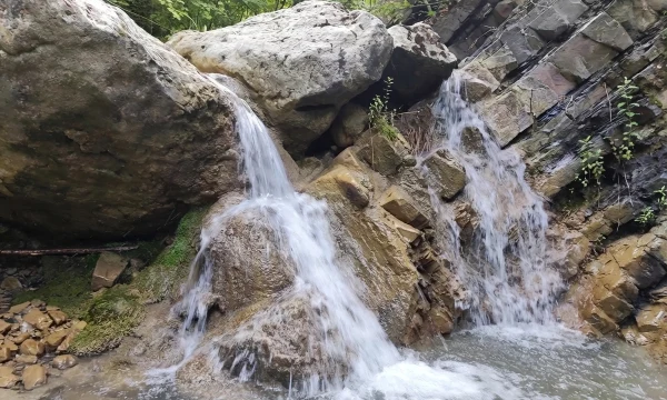Ускутские водопады 3